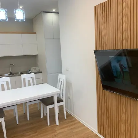 아파트 Apartament Sunrise Vlorë